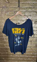 Load image into Gallery viewer, Unisex Rock &amp; Roll Kiss vintage tee / T-shirt

